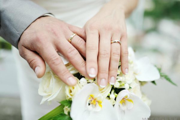 6 Rahasia Yang Tidak Harus Dibagikan Pada Pasangan_womanindonesia.co.id