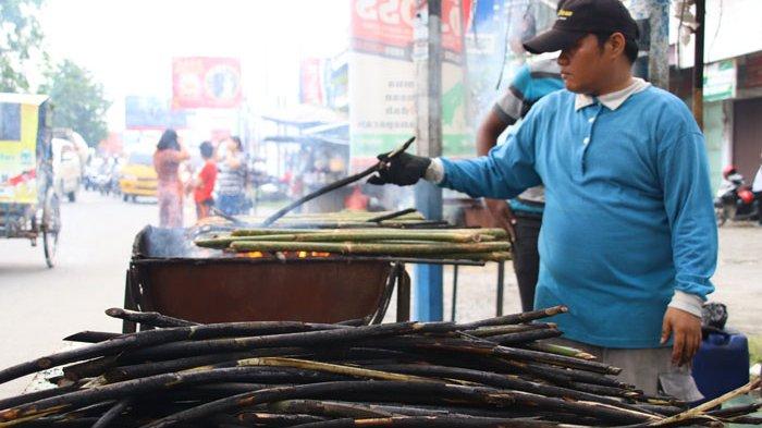 5 Jajanan Yang Hanya Ada di Bulan Ramadan 2 5 Jajanan Yang Hanya Ada di Bulan Ramadan_womanindonesia.co.id