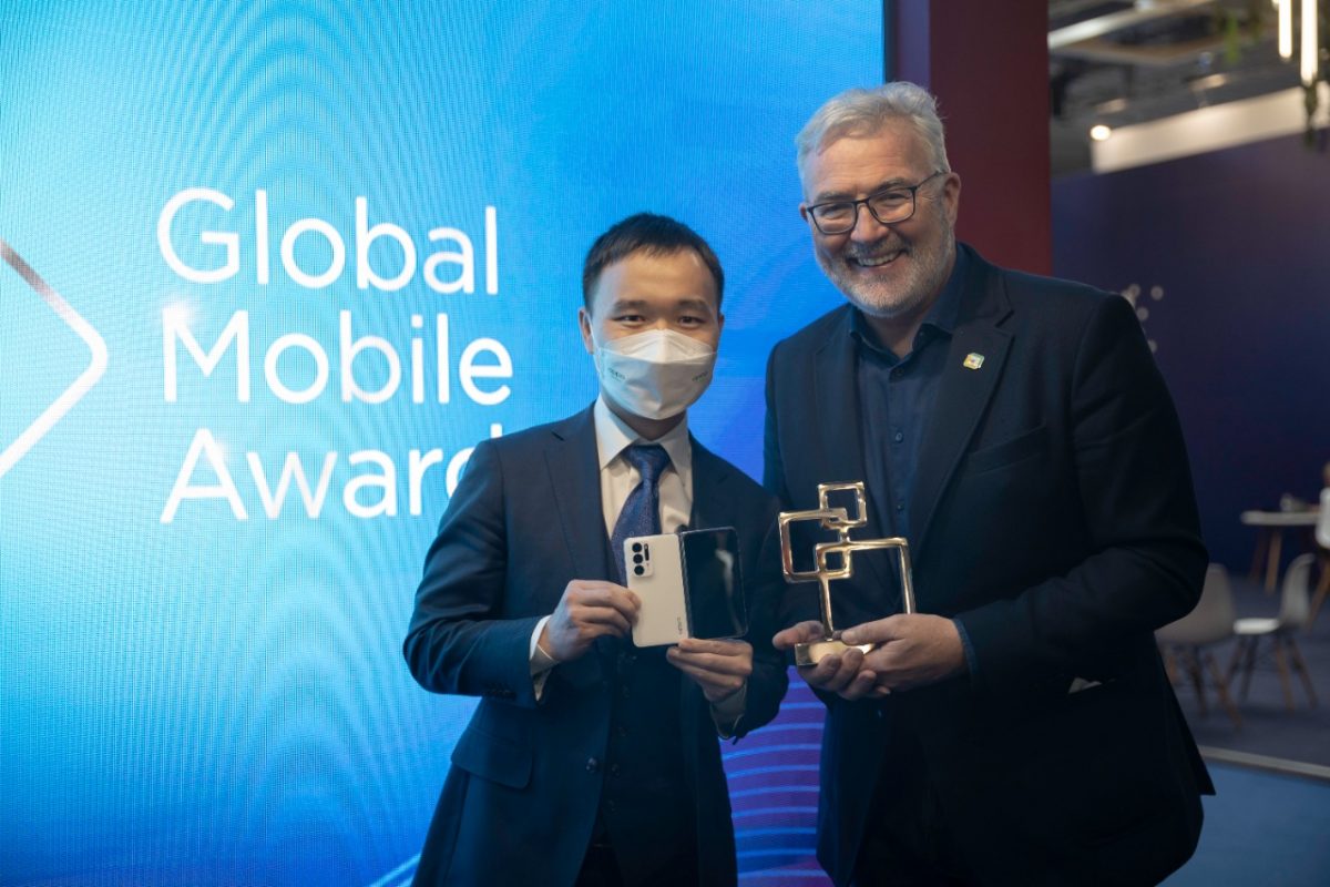 Wow! OPPO Find N Raih Penghargaan di GLOMO Awards 2022 2 Wow! OPPO Find N Raih Penghargaan di GLOMO Awards 2022_womanindonesia.co.id