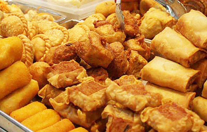 4 Tips Makanan Saat Sahur Agar Tidak Bau Mulut Saat Puasa_womanindonesia.co.id