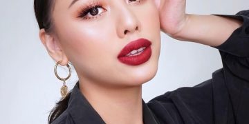 7 Padu Padan Warna Lipstik dan Pakaian_womanindonesia.co.id