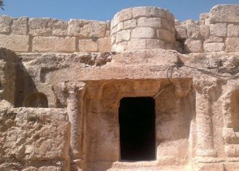 Kisah Teladan 7 Pemuda Ashabul Kahfi Mempertahankan Iman