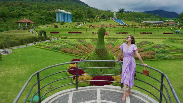 4 Tips Memilih Pakaian Agar Foto Liburanmu Makin Kece 2 4 Tips Memilih Pakaian Agar Foto Liburanmu Makin Kece_womanindonesia.co.id