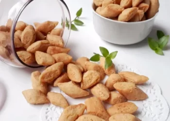 Resep Kue Biji Ketapang Gurih dan Renyah_womanindonesia.co.id