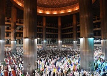 Berdiri Sejak 1961 Berikut Sejarah Masjid Istiqlal, Masjid Terkenal di Indonesia_womanindonesia.co.id