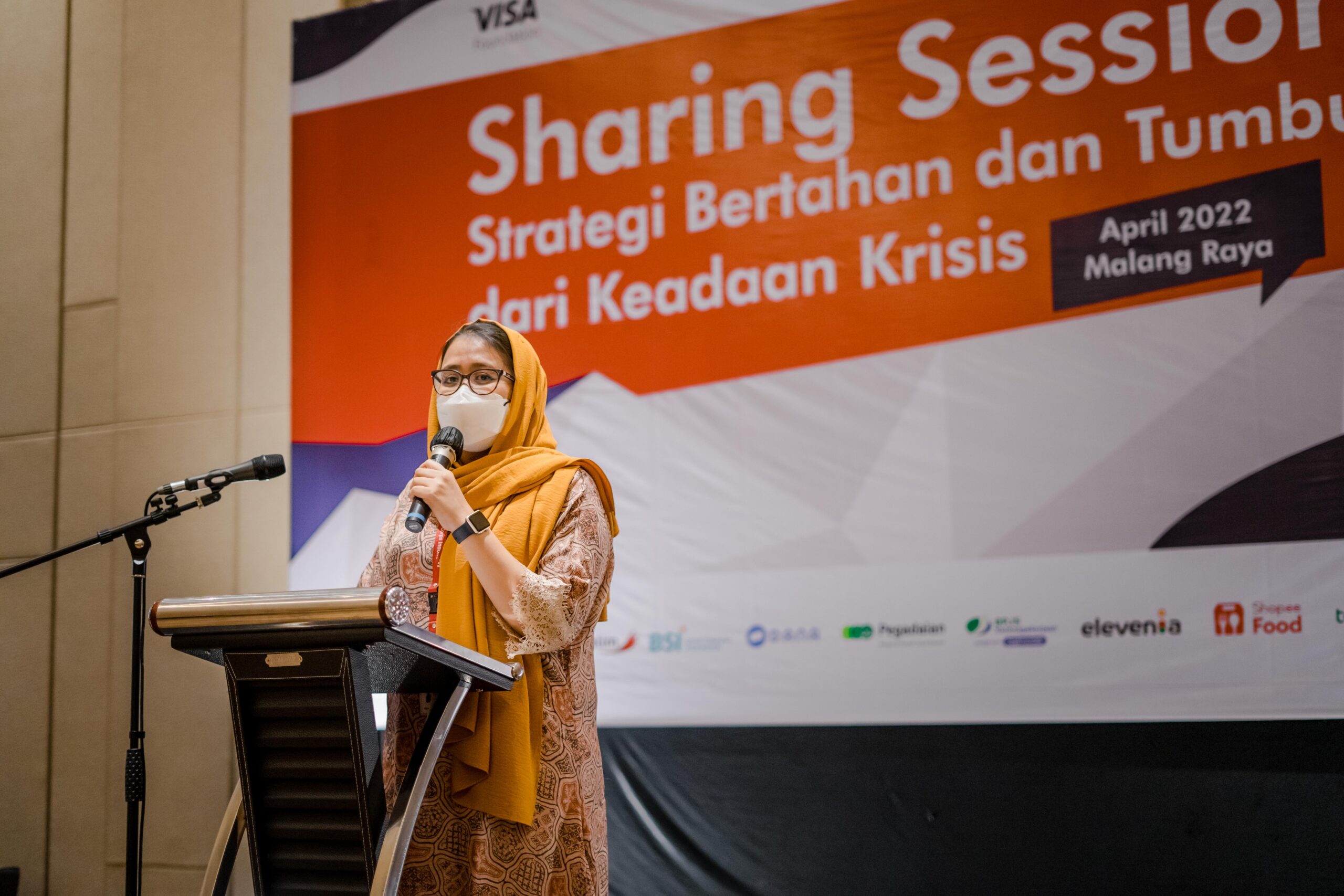MCI Dukung Perempuan Pengusaha Kecil_womanindonesia.co.id