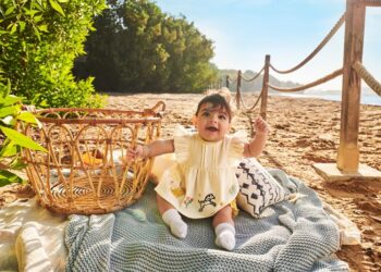 5 Tips Padu Padan Outfit Anak di Hari Lebaran 19 5 Tips Padu Padan Outfit Anak di Hari Lebaran_womanindonesia.co.id