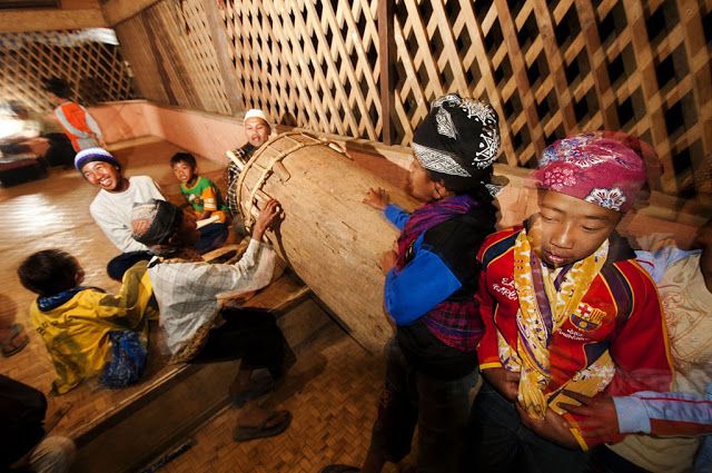 5 Tradisi Membangunkan Sahur di Berbagai Daerah Indonesia 4 Tradisi Membangunkan Sahur di Berbagai Daerah Indonesia_womanindonesia.co.id