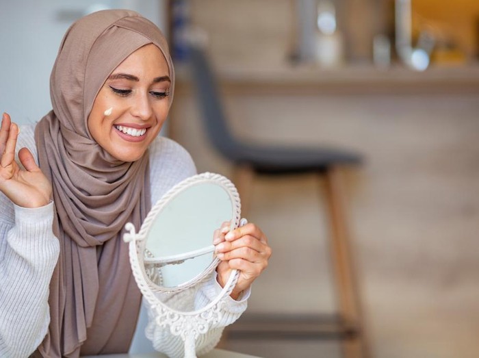4 Cara Menjaga Kulit Lembab Meski Berpuasa_womanindonesia.co.id