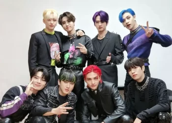Stray Kids Aktris K-Pop Pertama yang Jadi Top 60 Billboard 200 Selama 3 Minggu_womanindonesia.co.id