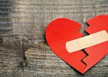 Hati-hati CLBK Diacara Halal Bihalal, Ini 9 Penyebabnya.._womanindonesia.co.id