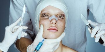 Penyebab Operasi Plastik yang Dapat Mematikan, Seperti Kasus Aktris Chethana Raj_womanindonesia.co.id