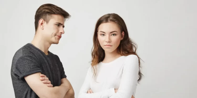 4 Cara Menghadapi Pasangan yang Tidak Pernah Mendukung Anda_womanindonesia.co.id