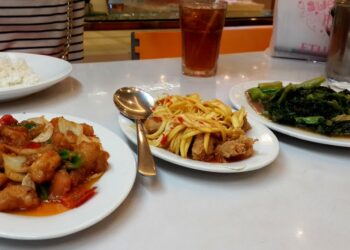 Rayakan Harganas, Restoran Seafood Ini Adakan Promo Makan Enak Hanya Rp 15 Ribu_womanindonesia.co.id