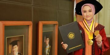 Rein Vidya Banafsha 19 Tahun Telah Lulus Sarjana Kedokteran Unpad, Ternyata Ini Alasannya_womanindonesia.co.id