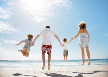 Tanggal Merah Libur dan Cuti Bersama Hari Raya Nyepi 22 dan 23 Maret - Womanindonesia.co.id