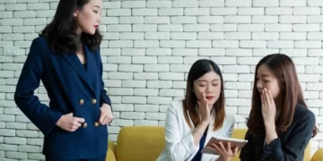 4 Tips Bekerja dengan Tenang Meski berada di Lingkungan Toxic_womanindonesia.co.id