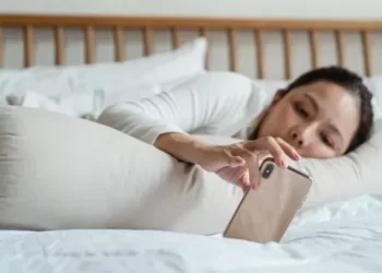 Gaya Hidup Kurang Bergerak Generasi Muda Berisiko Hipertensi_womanindonesia.co.id