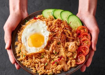 4 Bahaya Terlalu Sering Sarapan Nasi Goreng_womanindonesia.co.id