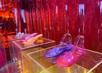 Tak Hanya Ramah Lingkungan, Sandal Jelly Ini Beraroma Wangi Hingga 2 Tahun_womanindonesia.co.id