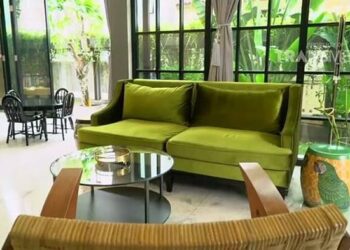 6 Inspirasi Ruang Tamu Aktris Indonesia_womanindonesia.co.id