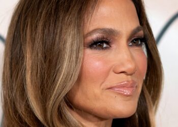 7 Rahasia Jennifer Lopez Agar Selalu Terlihat Awet_womanindonesia.co.id