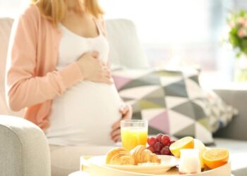 6 Menu Sarapan yang Perlu Dihindari Ibu Hamil_womanindonesia.co.id