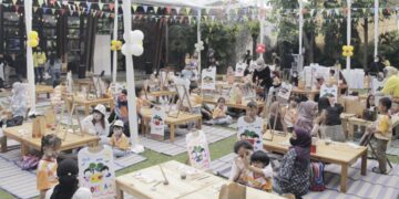 Pentingnya Membaca Nyaring untuk Tumbuh Kembang Anak_womanindonesia.co.id