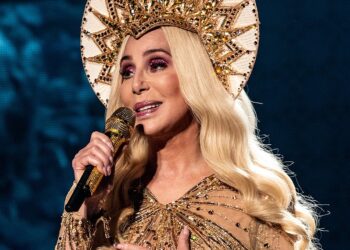 Intip 5 Rahasia Cher Tetap Cantik di Usia Senja_Womanindonesia.co.id