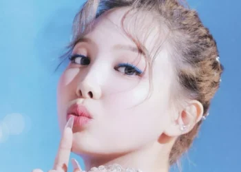 Nayeon TWICE Puncaki 3 Tangga Lagu Billboard_womanindonesia.co.id