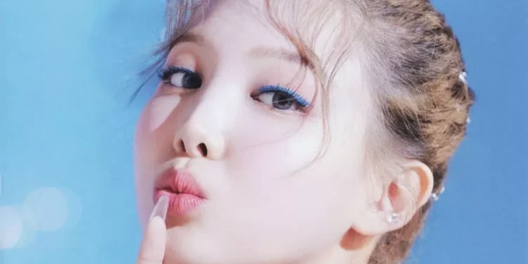 Nayeon TWICE Puncaki 3 Tangga Lagu Billboard_womanindonesia.co.id