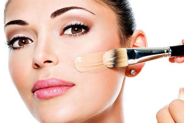 8 Tips Makeup Kantoran Agar Tidak Menor 3 8 Tips Makeup Kantoran Agar Tidak Menor_womanindonesia.co.id