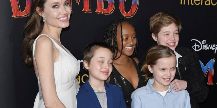 5 Gaya Selebriti Mendidik Anak-anaknya_womanindonesia.co.id