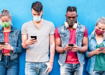 Hal yang Diperlukan Generasi Z Wujudkan Resolusi 2022_womanindonesia.co.id