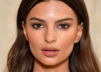 8 Tips Makeup Kantoran Agar Tidak Menor_womanindonesia.co.id