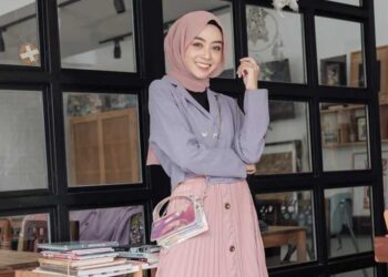 6 Inspirasi Gaya Perempuan di Usia 30-an Agar Tetap Stylish_womanindonesia.co.id