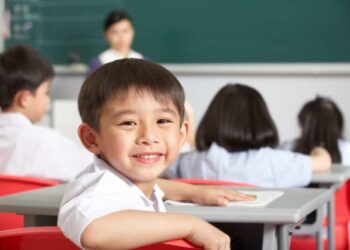 8 Tips Mempersiapkan Anak Masuk Sekolah di Masa New Normal_womanindonesia.co.id