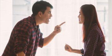 16 Frase Gaslighting untuk Memanipulasi Pasangan_womanindonesia.co.id