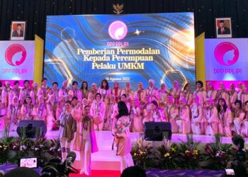 PPLIPI Berikan Bantuan Permodalan Bagi 400 Perempuan Pelaku UMKM_womanindonesia.co.id