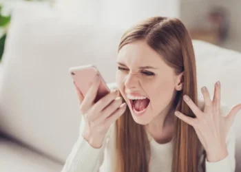 Mengapa Suasana Hati Gampang Berubah Saat PMS?_womanindonesia.co.id