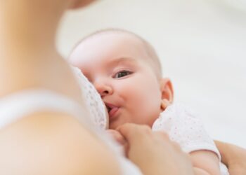 3 Jenis Asupan Nutrisi Ibu Menyusui_womanindonesia.co.id