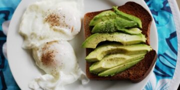 4 Inspirasi Sarapan Sehat Bagi Karyawan Kantor_womanindonesia.co.id