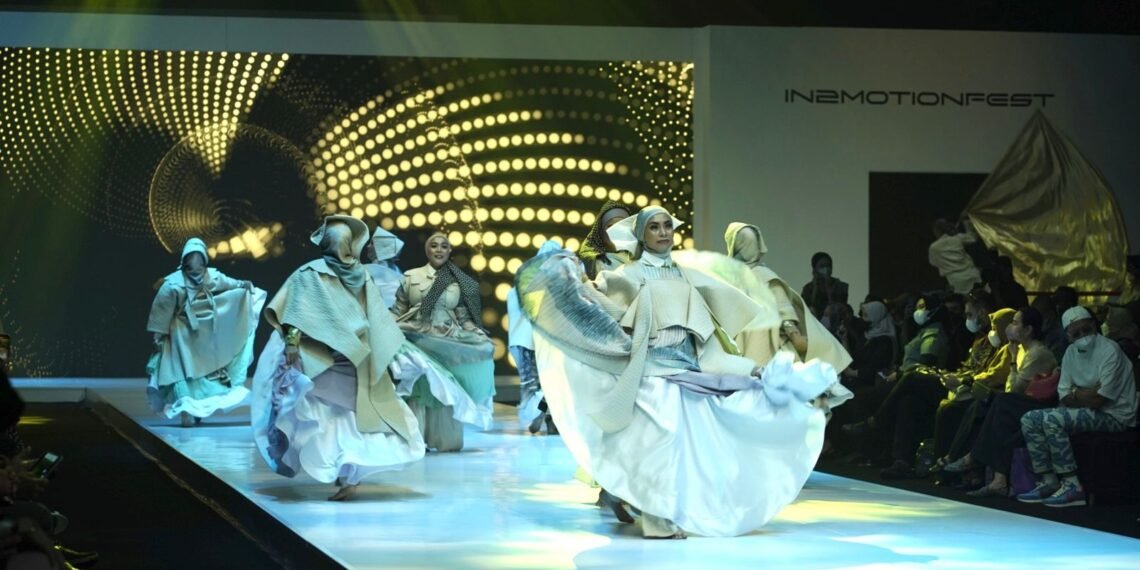 ISEF 2022: Peran Penting Hamzah Washal Dalam Pengembangan Ekonomi Syariah_womanindonesia.co.id