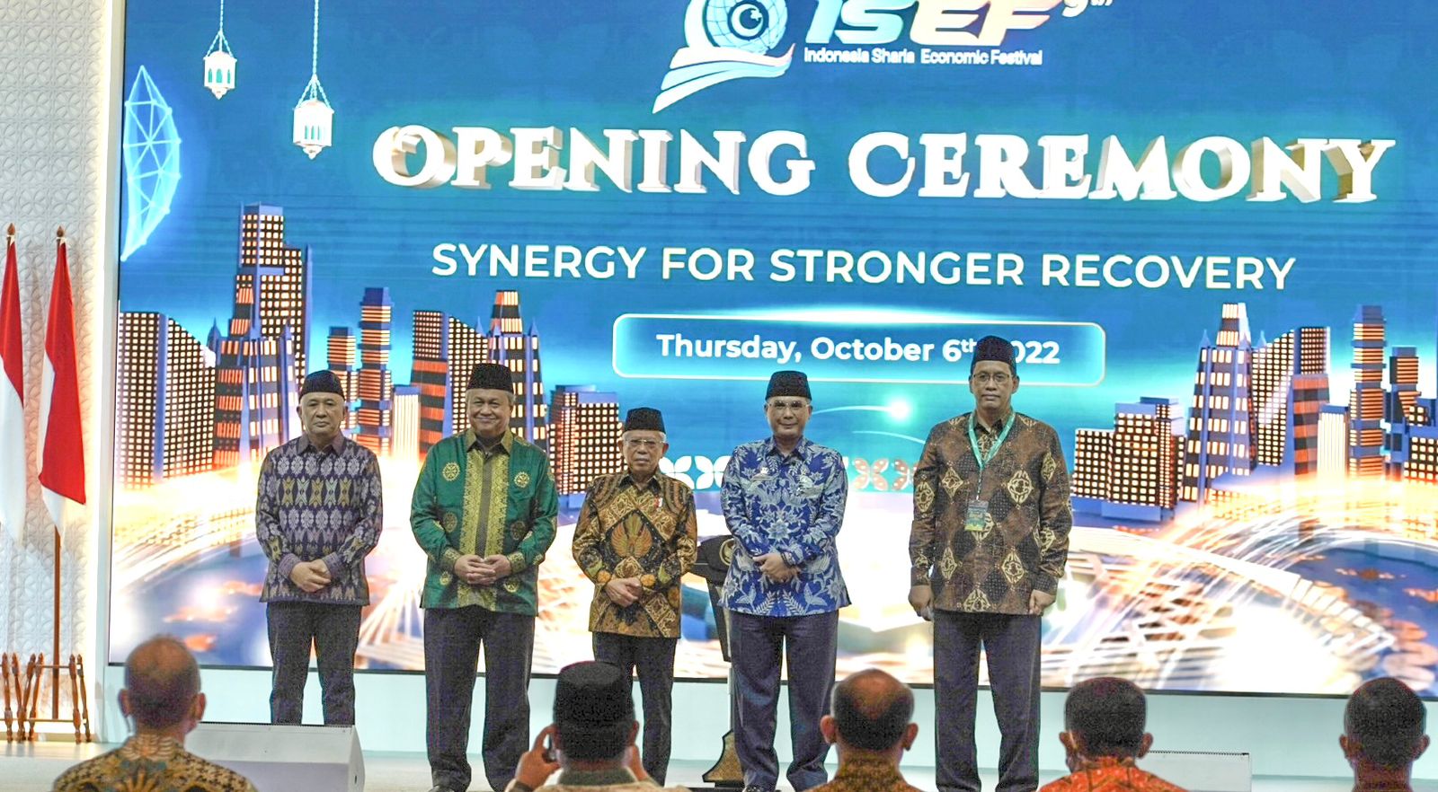 ISEF 2022: Peran Penting Hamzah Washal Dalam Pengembangan Ekonomi Syariah_womanindonesia.co.id