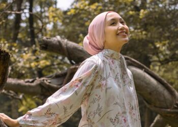 Trend Material Crinckle di Gratitude Collection by MFMW_Womanindonesia.co.id