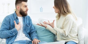 4 Ciri-ciri Pasangan Manipulatif Dalam Hal Keuangan_womanindonesia.co.id