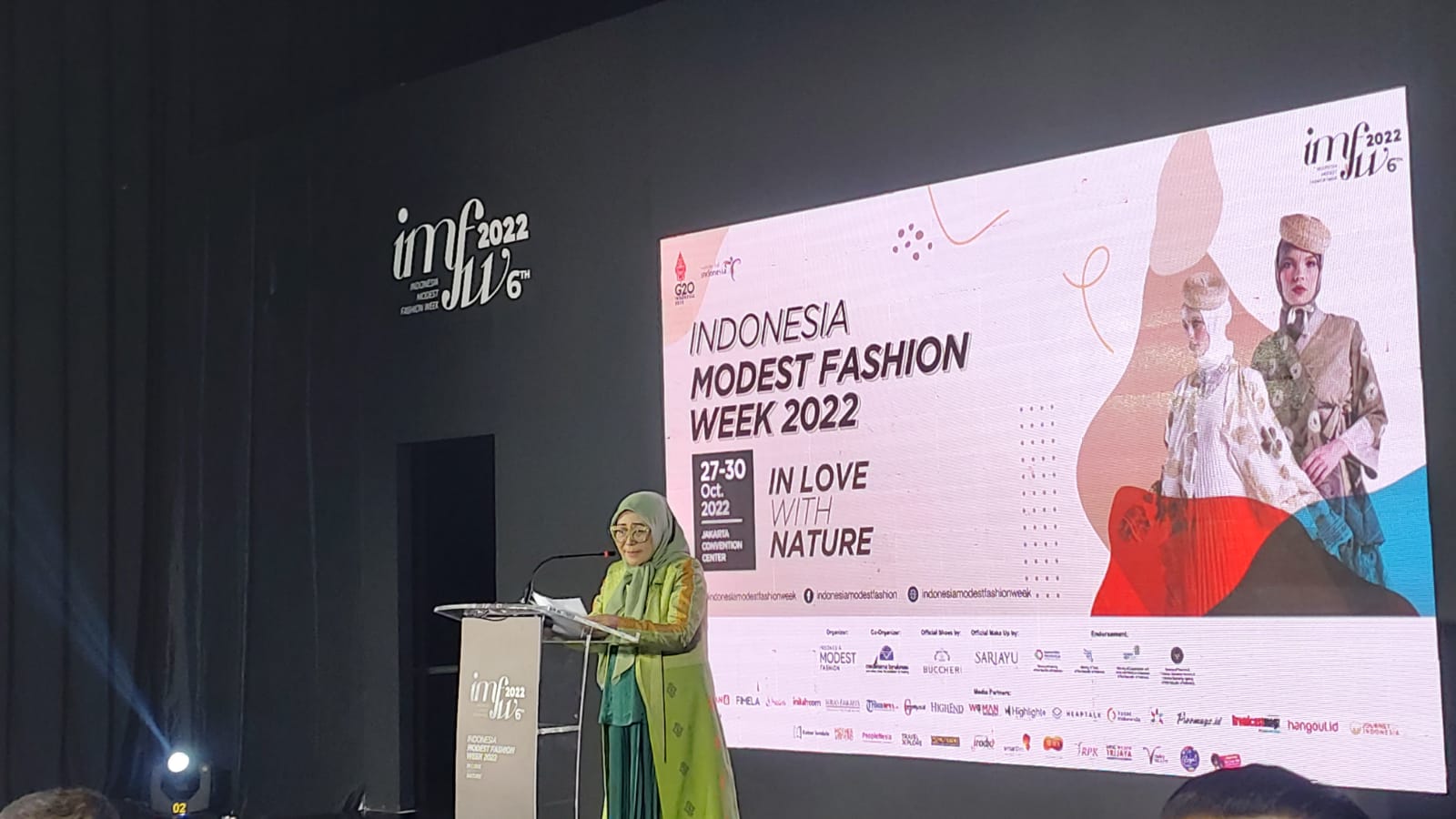 IMFW 2022 Usung Sustainable Fashion 2 IMFW 2022 Usung Sustainable Fashion_womanindonesia.co.id
