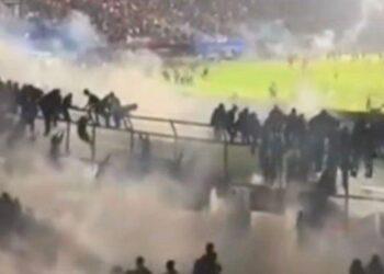 Kandungan Gas Air Mata dan Dampanya Pada Kesehatan_womanindonesia.co.id