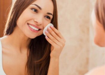 3 Langkah Touch Up Makeup Kilat Anti Ribet_womanindonesia.co.id