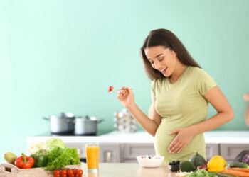 9 Makanan Pemicu Keguguran Yang Harus Diwaspadai_womanindonesia.co.id